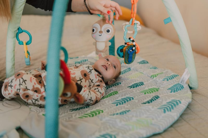 interactive baby toy play mat home — ілюстрація до статті